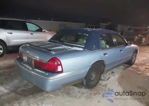 2000 Mercury Grand Marquis Gs z USA, uszkodzony, nr VIN 2MEFM74W6YX607862